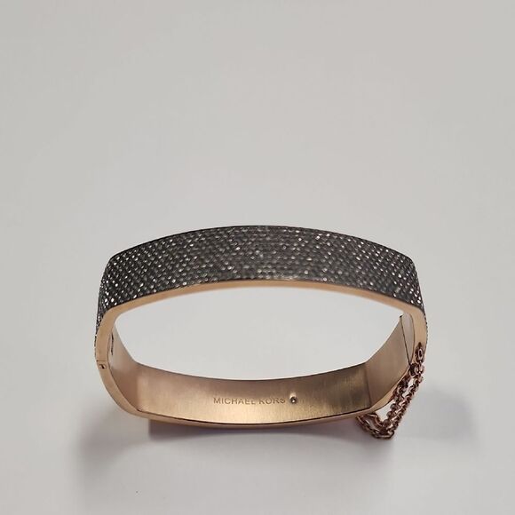 Michael Kors Pavé Rose Gold-Tone Cushion Bangle - Picture 1 of 3